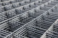 Siatka zbrojeniowa fi 6 Q188 z oczkiem 150x150 o wymiarach 2,15 m x 5 m, metalowy splot